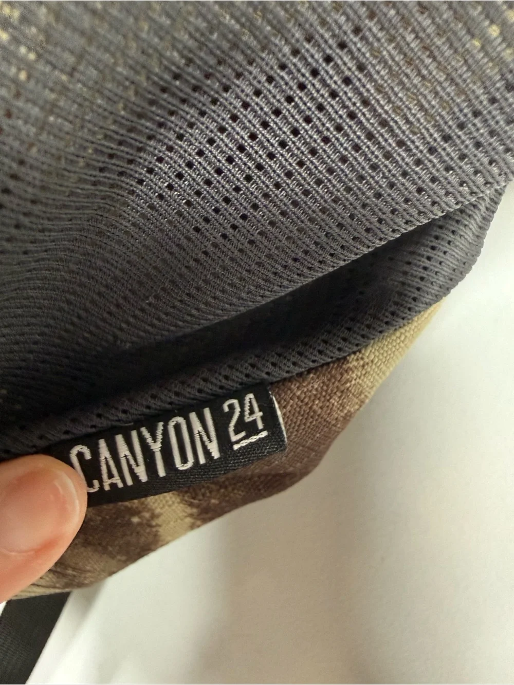 Dakine Canyon 24L Backpack